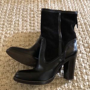 LIKE NEW, AUTHENTIC LEATHER CHLOÉ BOOTS W size 10